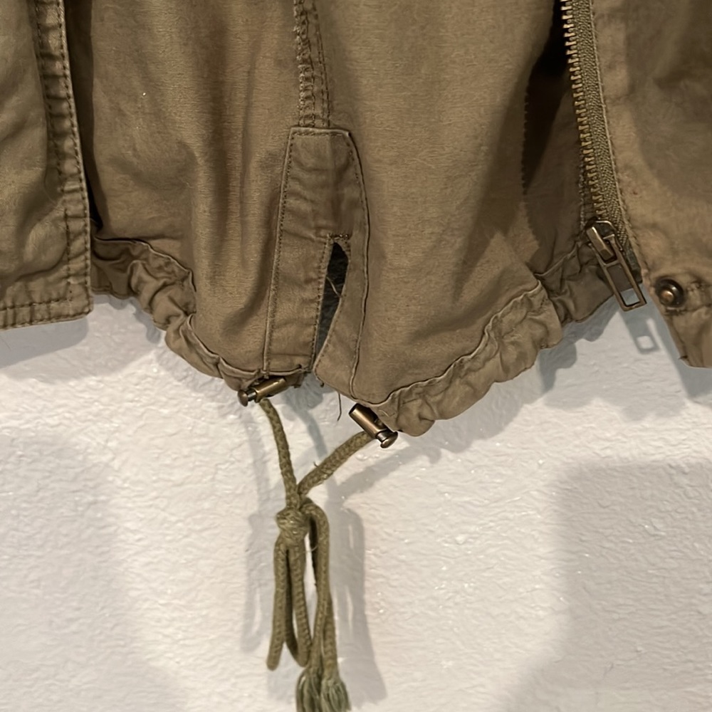 Bongo Green Jacket - Picture 2 of 5